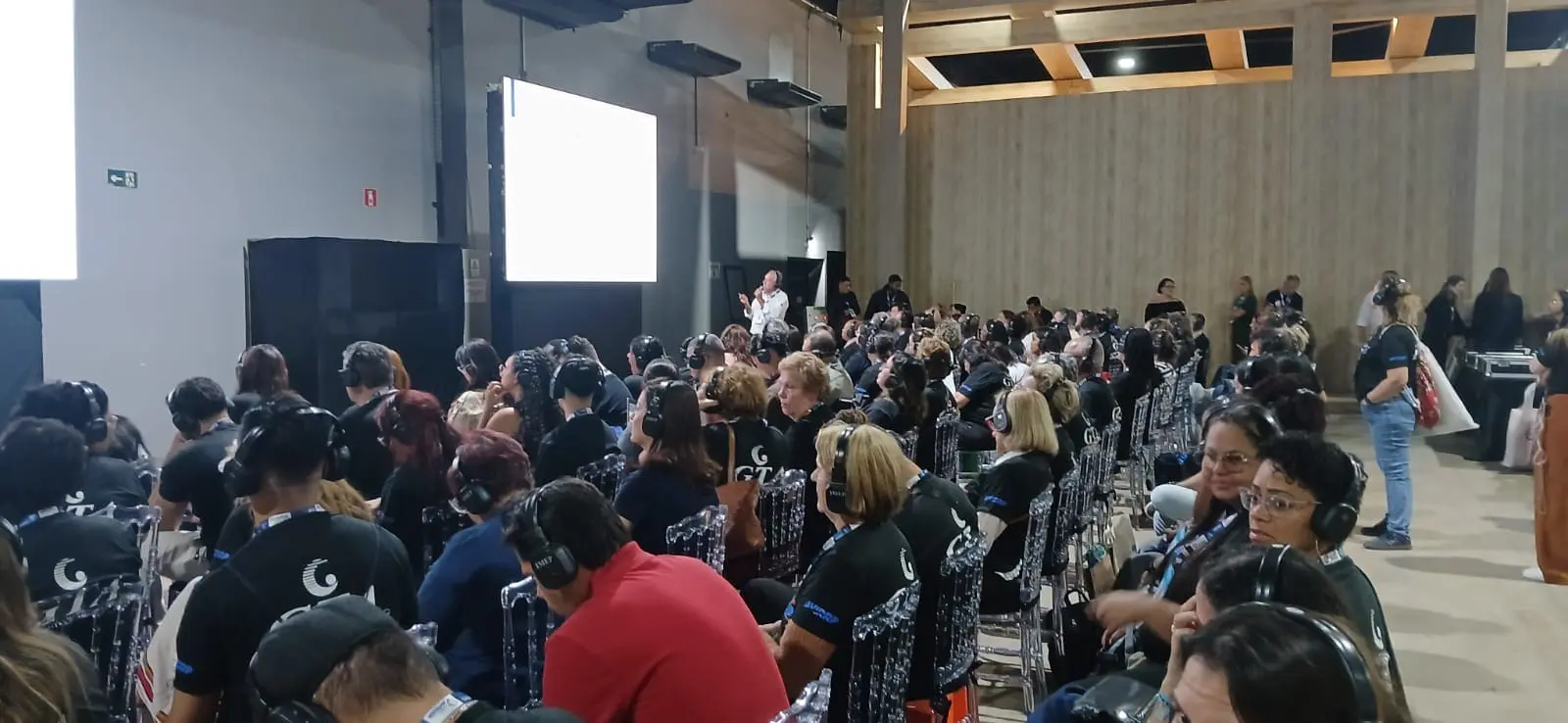 Palestra da GTA reuniu cerca de 160 participantes no Espaço A da 28ª Feira de Turismo da AVIRRP. Crédito: Paulo Atzingen / DT