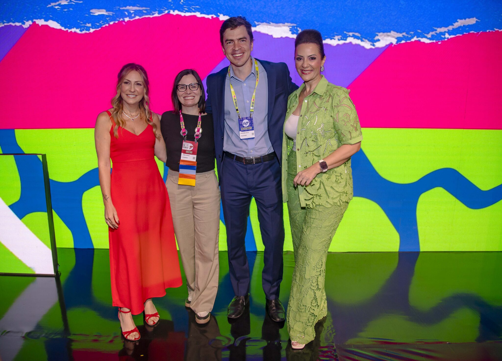 Juliana Patti, presidente; Bruna Tiemy Ono, candidata a diretora financeira na nova diretoria; Guilherme Dietze, da FecomercioSP; e Luana Nogueira, diretora-executiva da Alagev - Crédito: Caio Gallucci