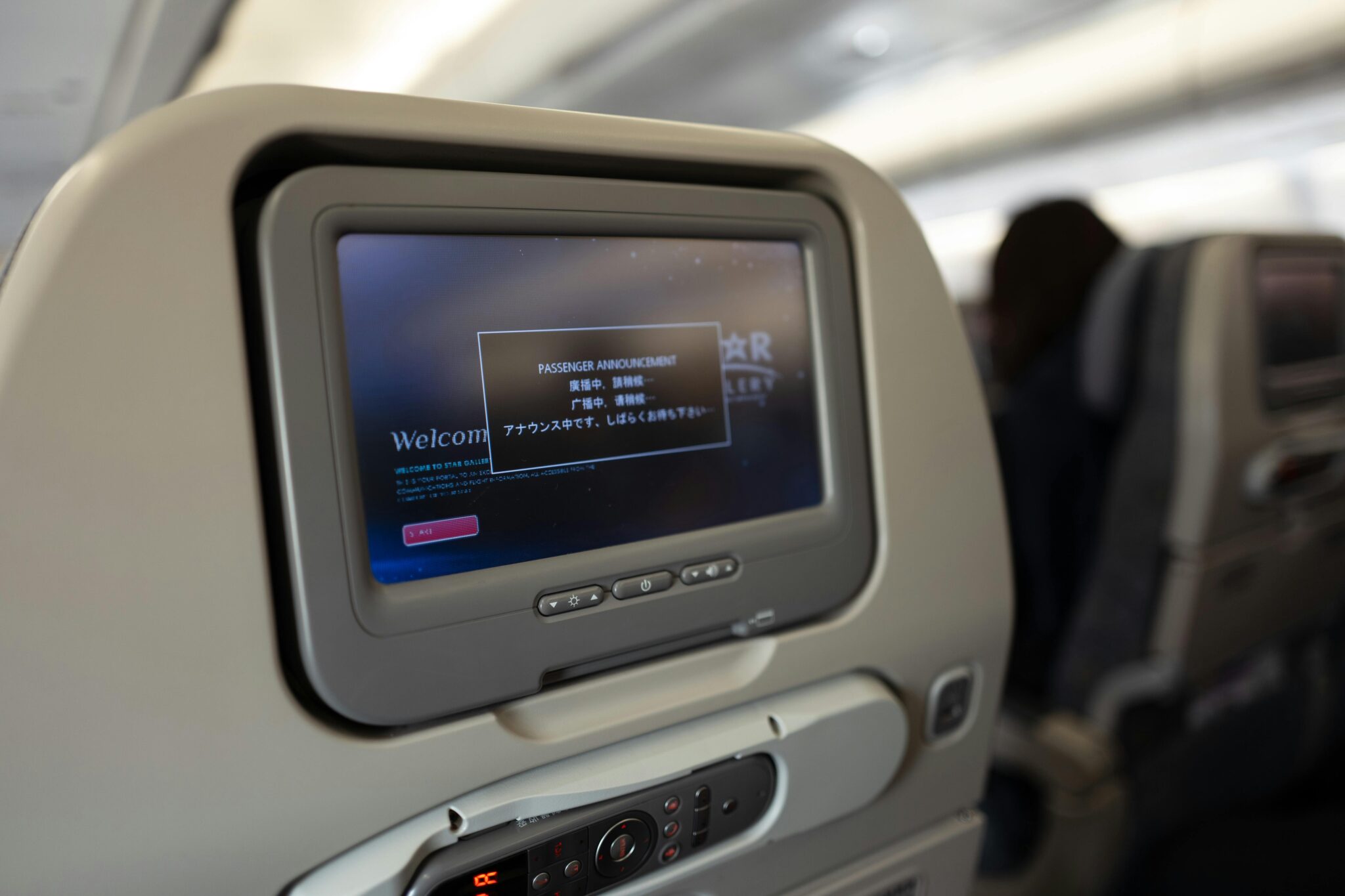 Parceria entre Air France e Apple TV leva mais opções de entretenimento aos voos internacionais, transformando o tempo a bordo em experiência mais confortável e conectada - Fonte: Pexels