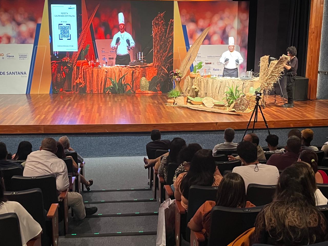 Apresentação gastronômica integra a programação do Encontro Baiano FBHA – Integração do Turismo Regional — Foto: Divulgação