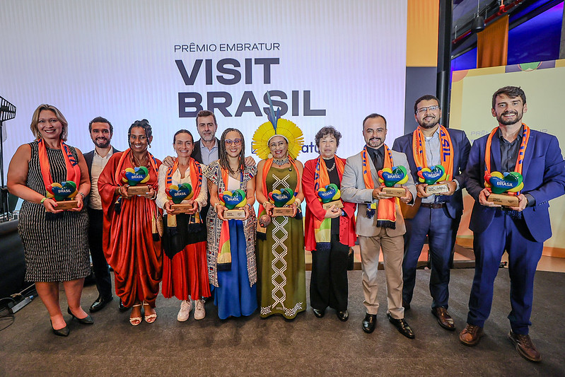 A premiação reconhece iniciativas que contribuem para fortalecer a imagem do Brasil no exterior e ampliar a chegada de turistas internacionais ao país. Ao todo, sete categorias foram contempladas. Foto: Divulgação Embratur