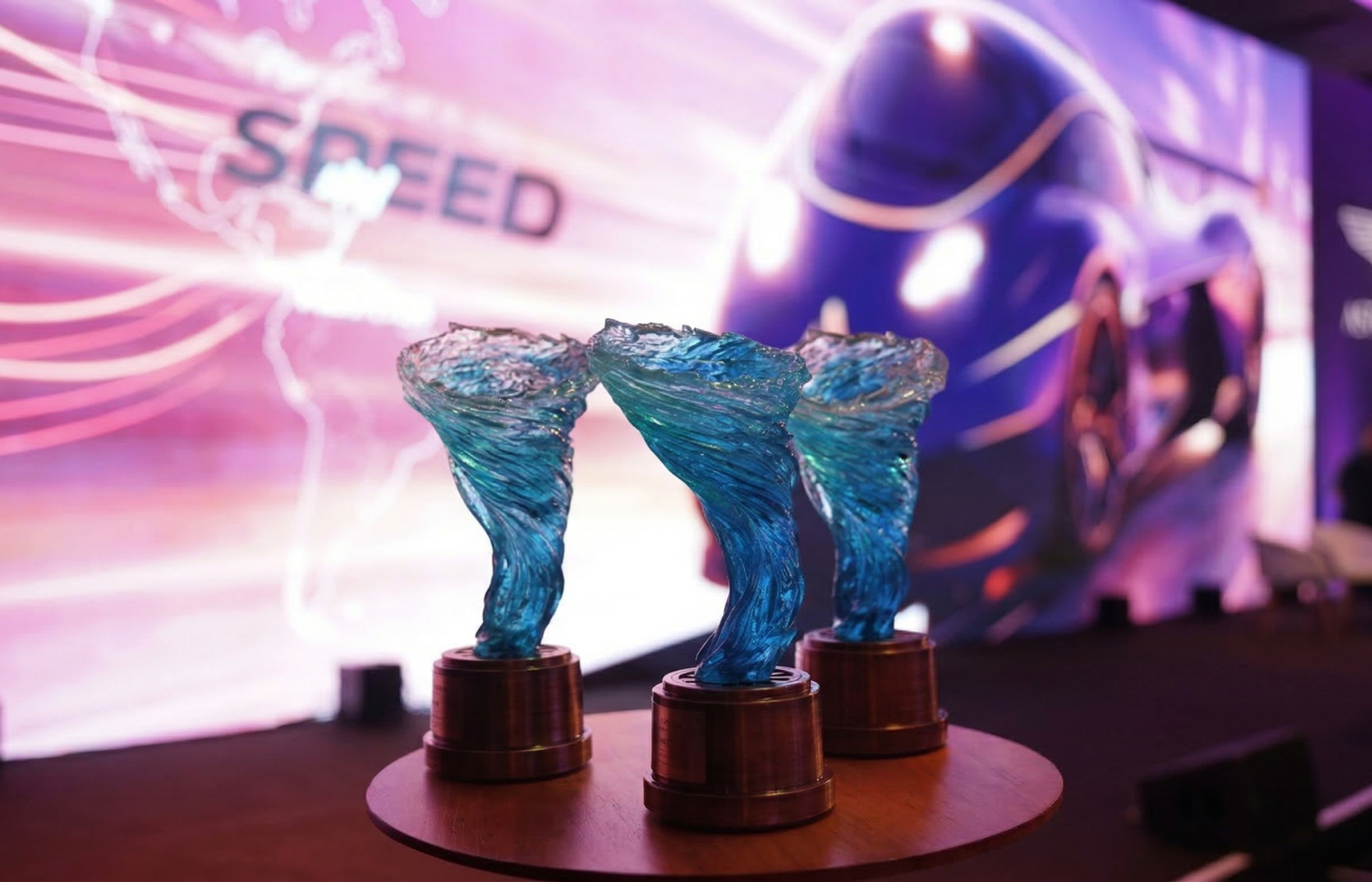 Troféu Tornado produzido pelo artista Eduardo Baum - Crédito: divulgação