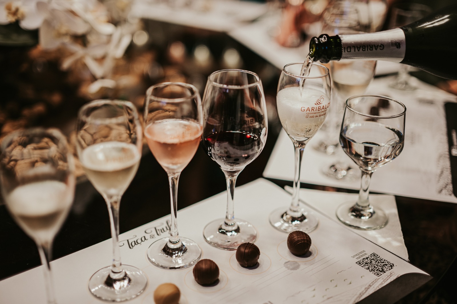 Taça & Trufa: degustação sensorial mistura vinhos e chocolates na Serra Gaúcha - Crédito: César Silvestro