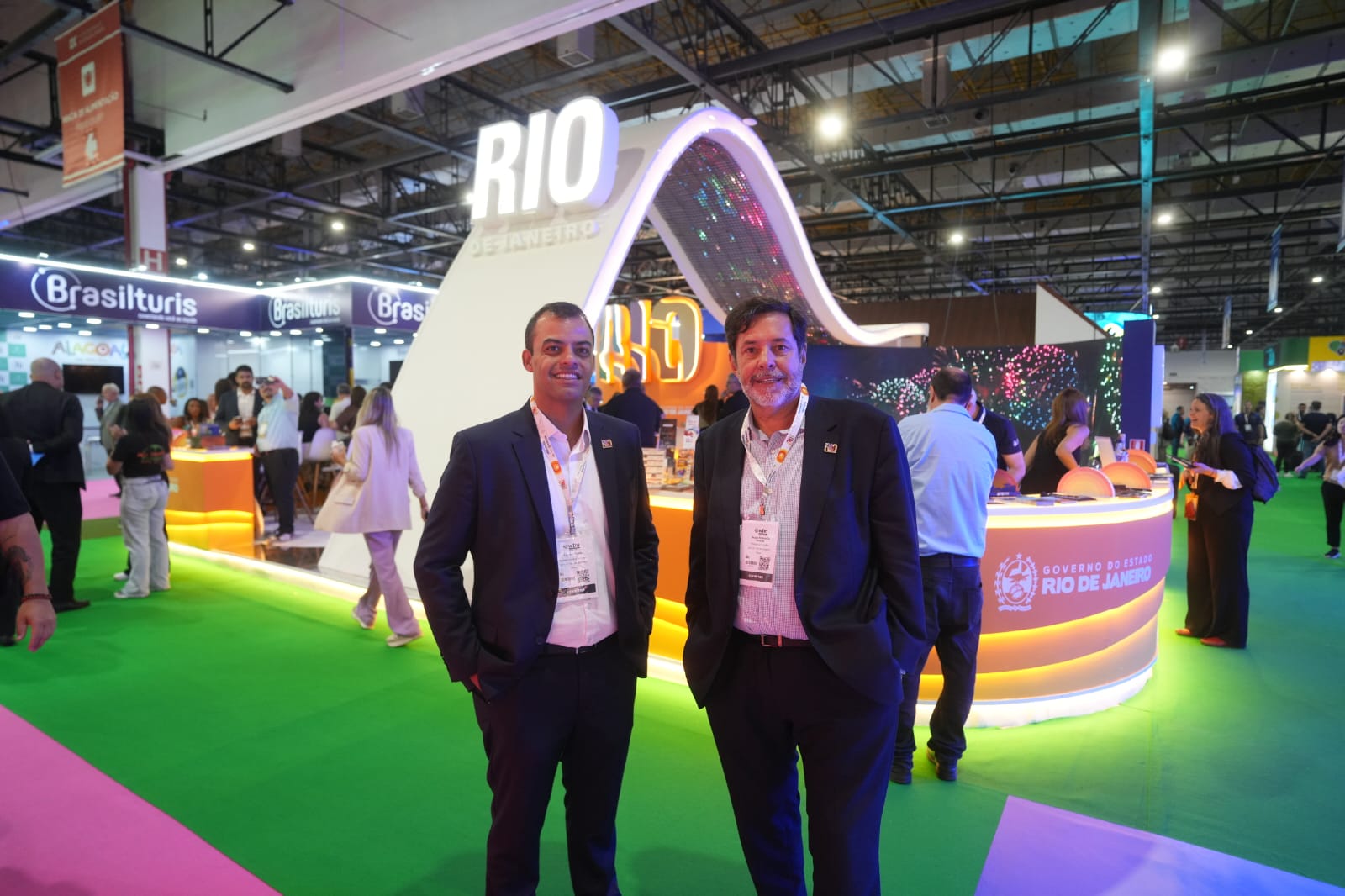 Das esq. para dir. o secretário de Estado de Turismo Lucas Alves e o presidente da TurisRio Sergio Ricardo de Almeida - Crédito Fred Pontes