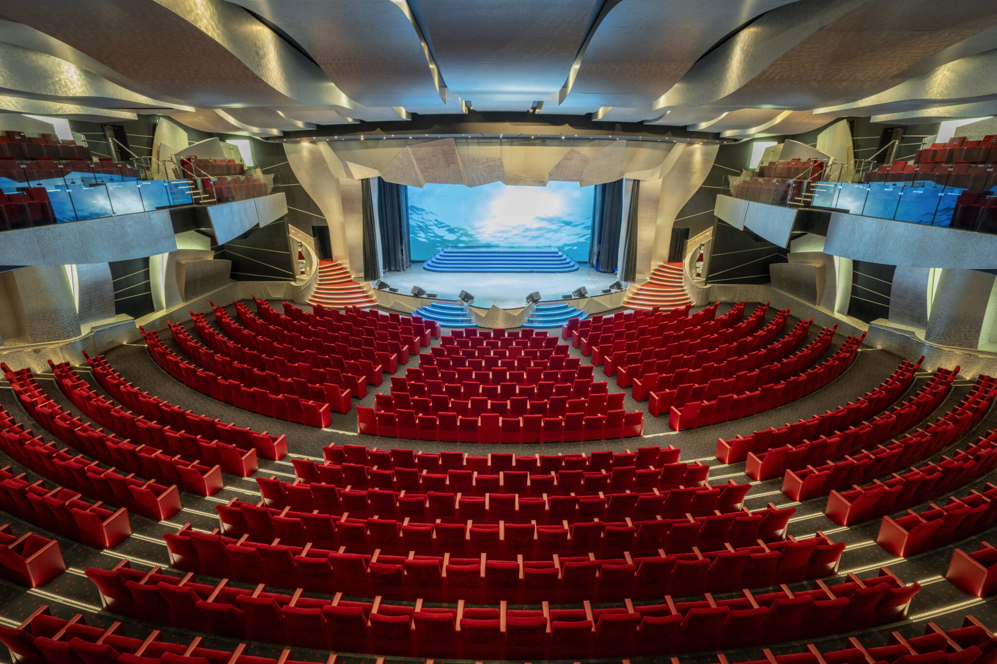 MSC Divina, Pantheon Theatre - Crédito: divulgação