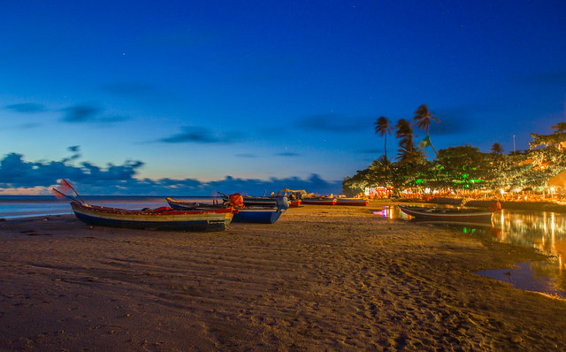 Taxa de turismo Jericoacoara - Vista noturna da Praia de Jericoacoara, um dos principais cartões-postais turísticos do Ceará. - Crédito: Jade Queiroz / MTur Destinos