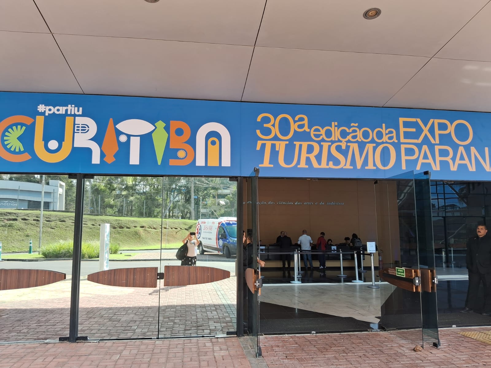 Fachada da Expo Turismo Paraná 2026, um dos principais eventos do setor turístico no Sul do Brasil. Crédito: Cecilia Fazzini/DT