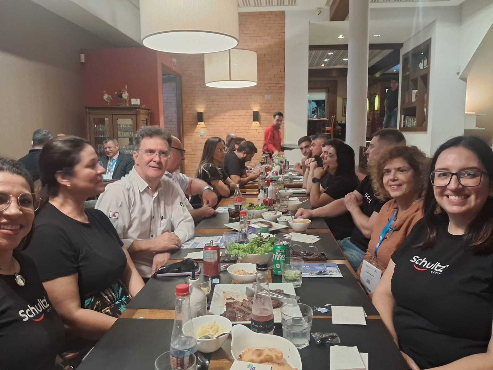 Schultz celebra anviersário