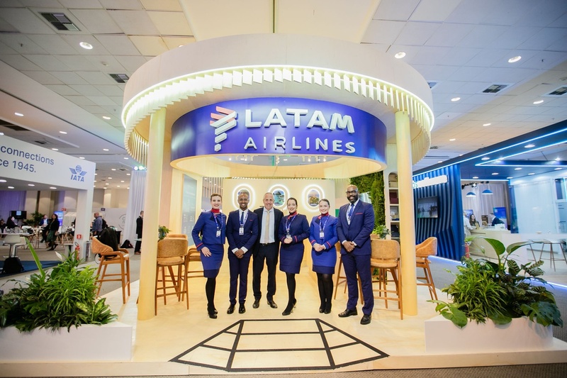 Como anfitriã oficial da 82ª AGM IATA, Grupo LATAM recepcionou público de diversos países no Rio de Janeiro (Crédito: Divulgação)