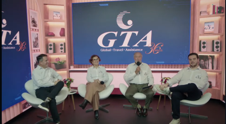 Participantes da transmissão ao vivo em que a GTA anunciou a Ana, sua nova plataforma de Inteligência Artificial voltada ao mercado de turismo. Crédito: GTA
