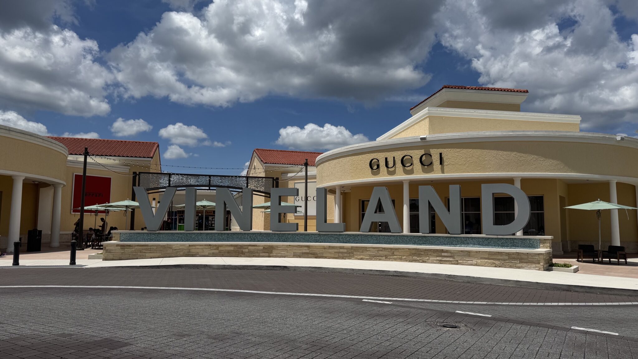 Orlando Vineland Outlet reúne mais de 160 marcas ( foto Simone Barros)
