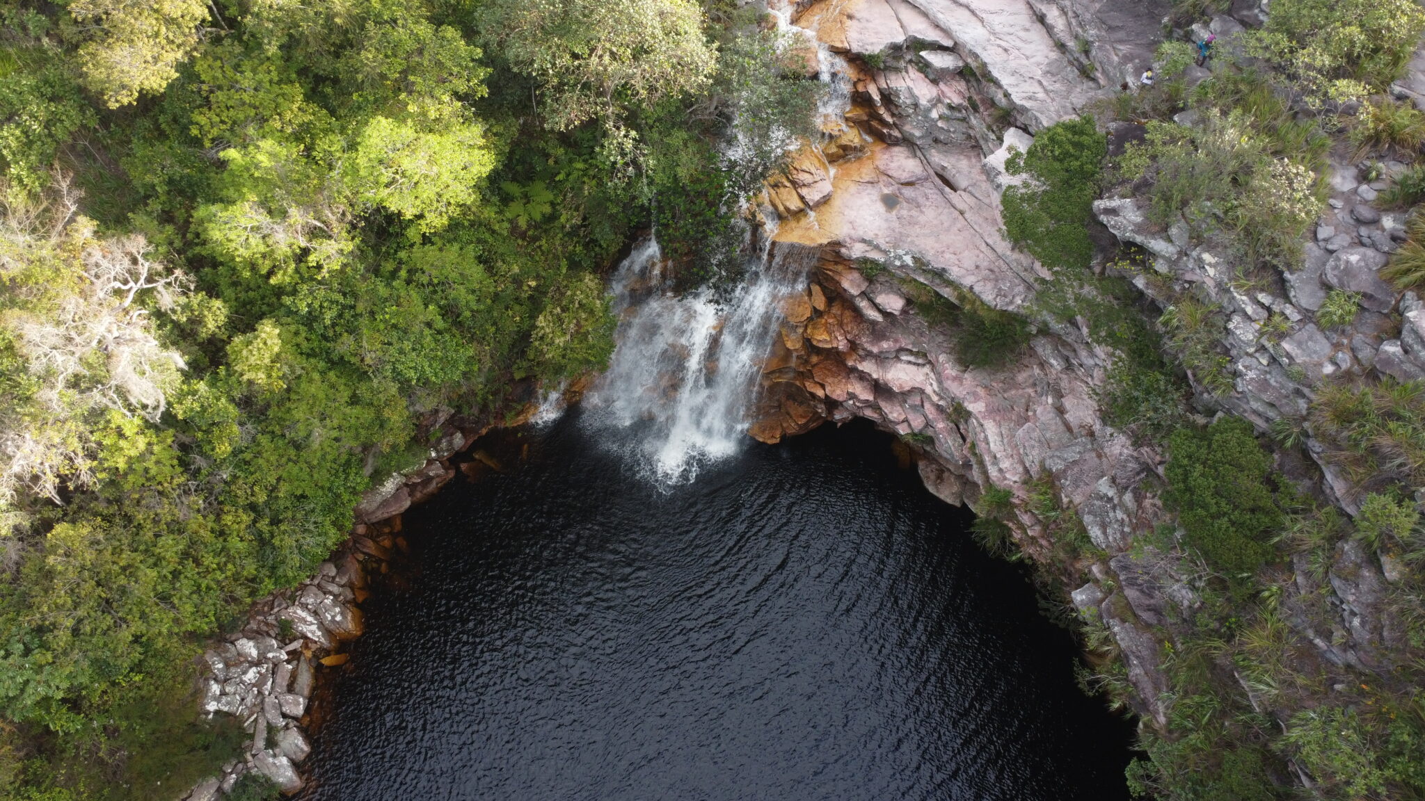 Cachoeira do Mosquito, um dos atrativos naturais mais visitados da Chapada Diamantina. Crédito: Divulgação/Luck Adventure.