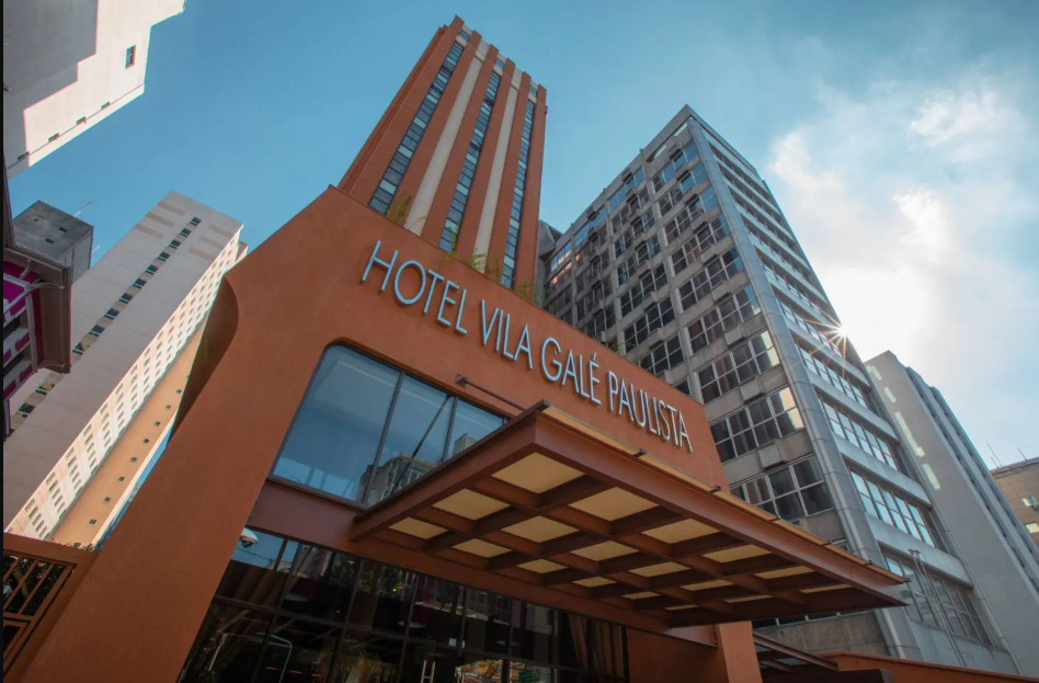 Fachada do Vila Galé Paulista, em São Paulo, um dos hotéis da rede que preparou programação especial para celebrar o Dia dos Pais. - Crédito: divulgação Vila Galé