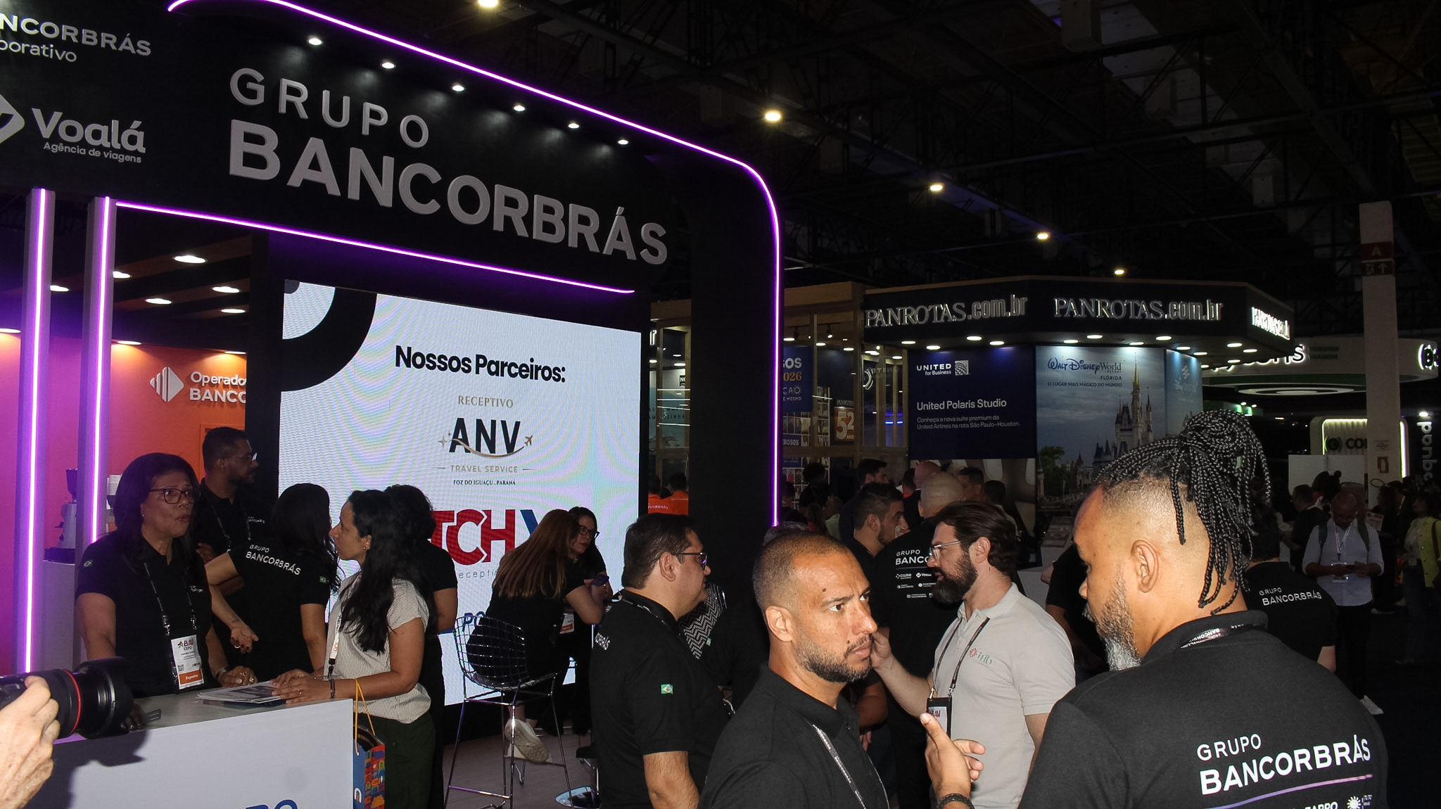 Estande do Grupo Bancorbrás na ABAV Expo 2026, em São Paulo (Crédito: Felipe Maresca / DT)