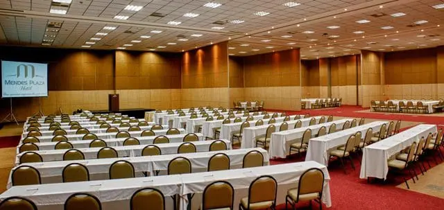 Para a hospedagem corporativa, o Mendes Plaza apresenta a maior oferta de leitos da região. (Foto: divulgação)