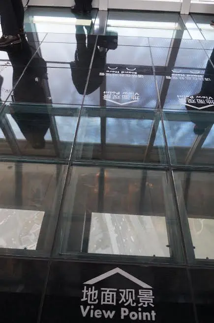 Sky walk, sensacao de andar no ceu