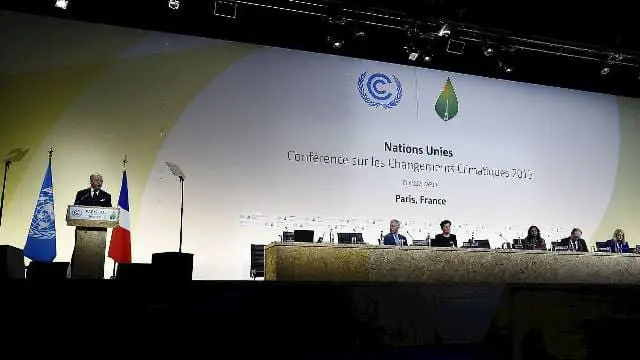 Na Cúpula do Clima, foi adotado o primeiro acordo global para diminuir o aquecimento desencadeado pelo homem com suas emissões de gases (Foto: www.rtve.es)