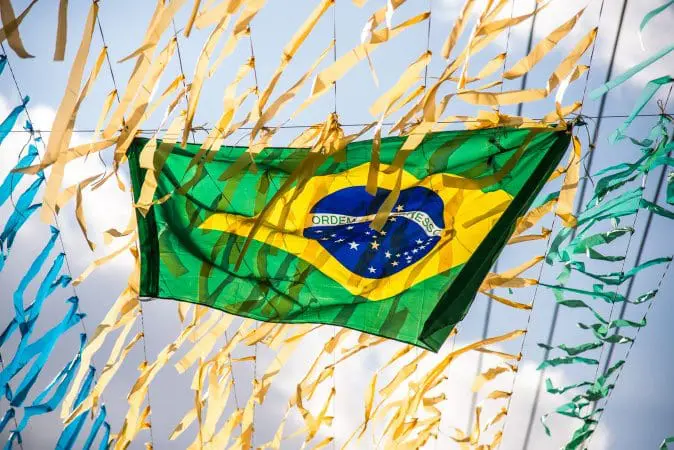 É hora de sermos verdadeiros anfitriões, exatamente, como fizemos na Copa do MundoTM da FIFA, em 2014