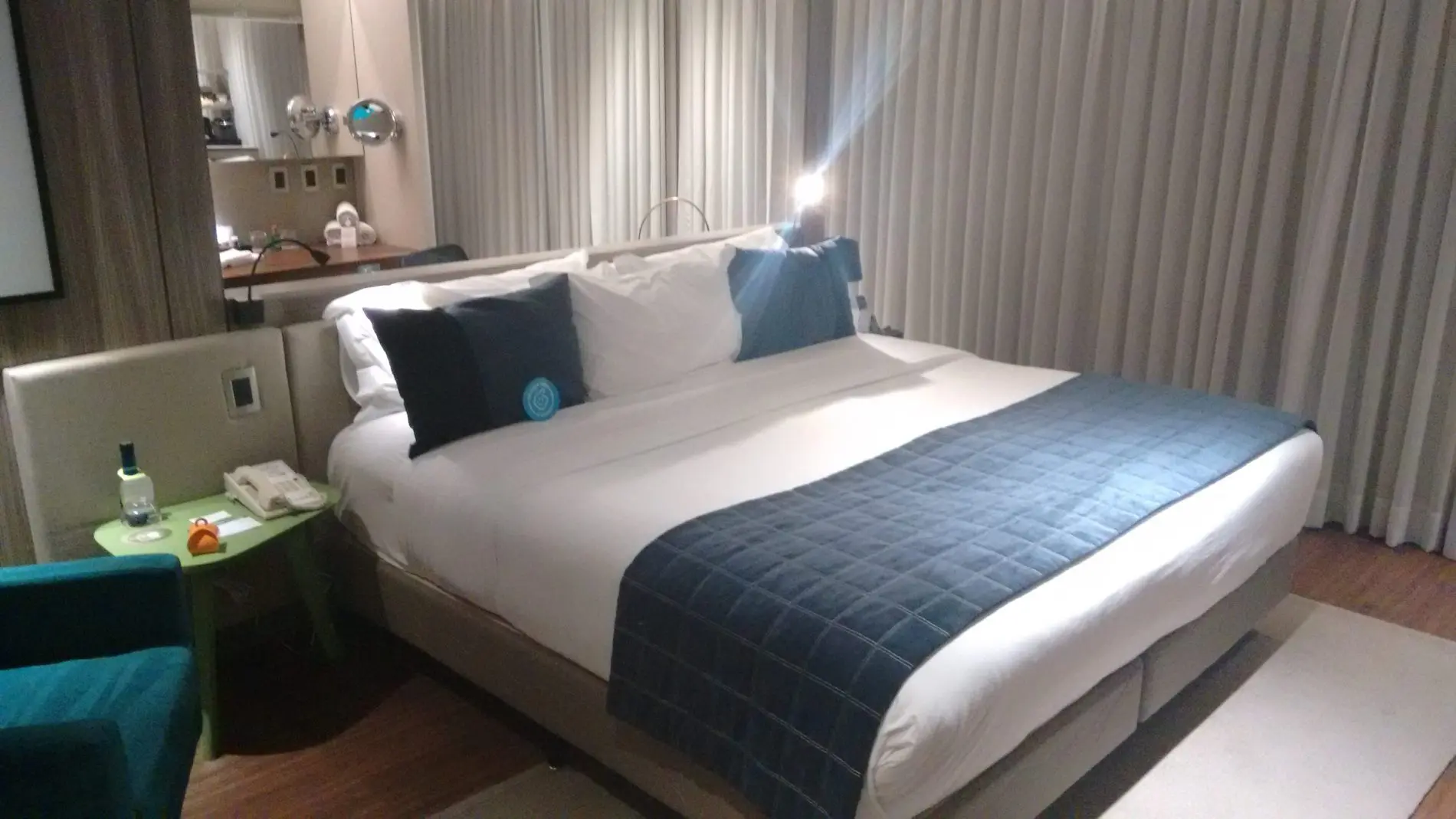 Apartamento Business Class com destaque para a Cama dos Sonhos.