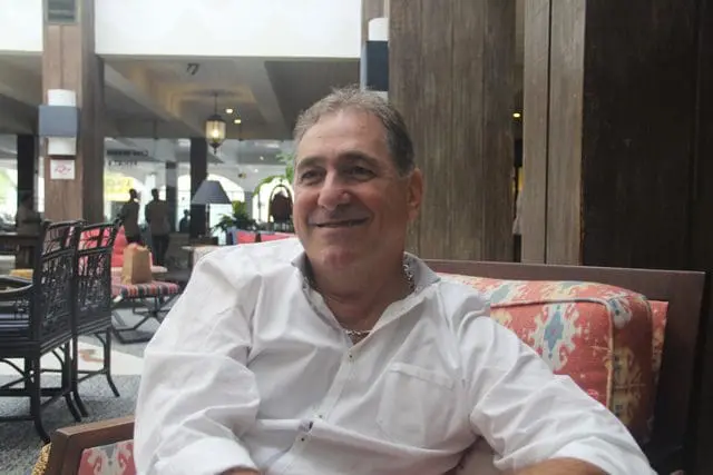 Lourival de Pieri, diretor do resort: "Os pais já sabendo desse projeto, optam em ficar aqui no Guarujá, três a quatro dias já que encontram aqui um lugar para suas crianças descarregarem as energias, que não são poucas", brinca o executivo