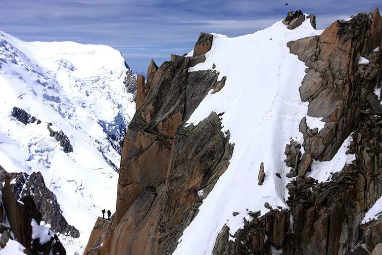 Distante quatro horas de carro de Paris, Chamonix tem uma beleza própria a cada época do ano