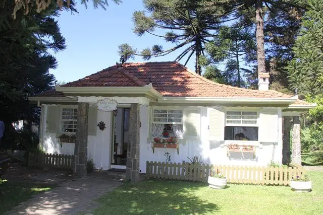 Casa da Vovó: cheiro do passado com o frescor da infância já que agora ela serve para a diversão das crianças