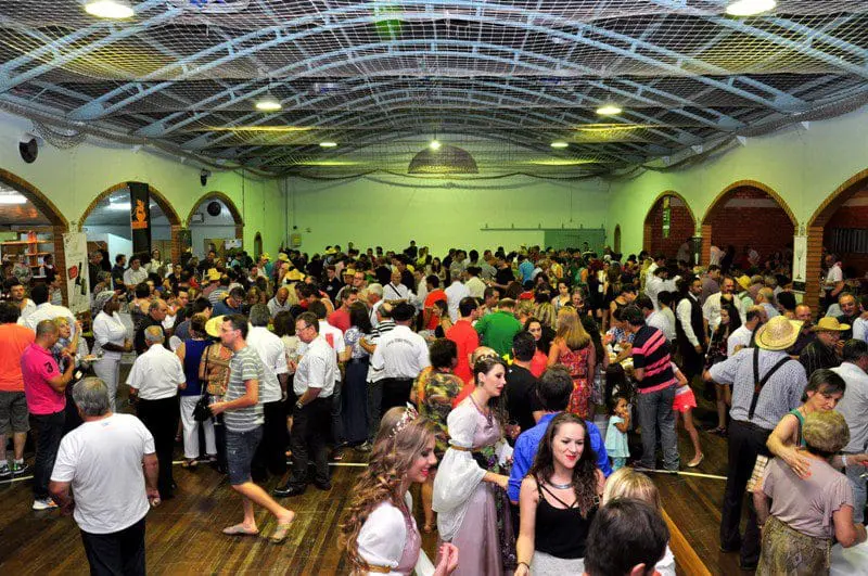 noite festiva na Vindima