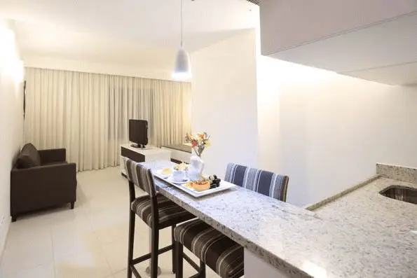 Suíte com destaque para os cômodos integrados. (Foto: divulgação)