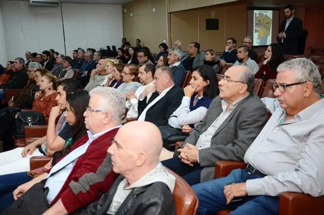 Auditório do Club Homs, durante lançamento