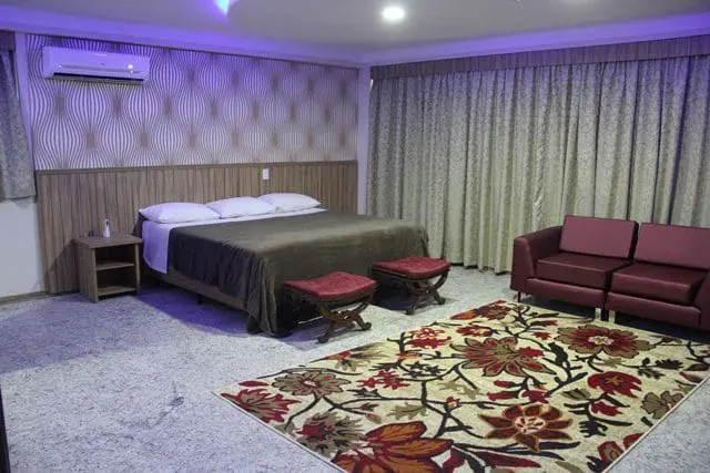 A suíte premium, de 60 metros quadrados: requinte e conforto (Foto: DT)