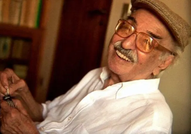 MANOEL DE BARROS - poeta