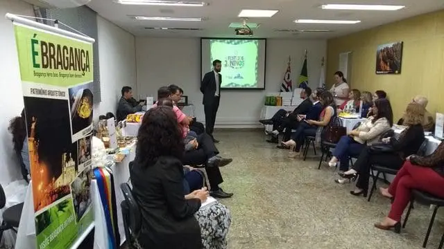 Apresentação dos destinos juninos de 2018 com Cristiano Borges, coordenador-geral de Produtos Turísticos (Foto: divulgação