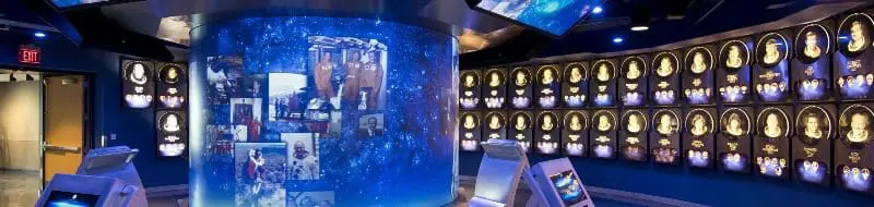 Hall da Fama: astronautas selecionadas integram atração do complexo (crédito: divulgação)
