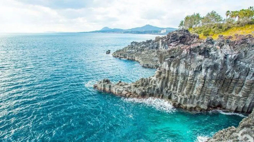 Jeju Island: Ilha sul-coreana é bastante visada por turistas chineses (Foto: Shutterstock Via BBC)