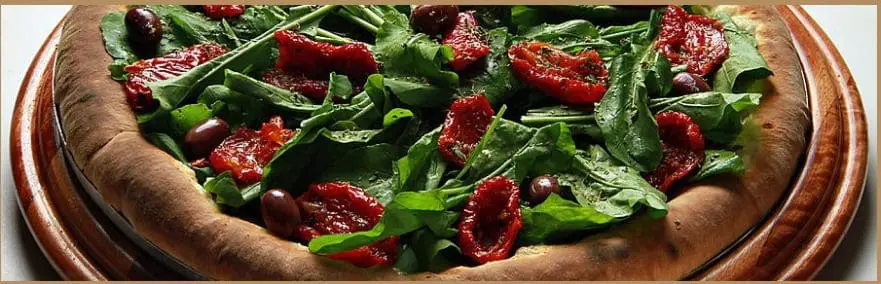 Pizzas de todos os sabores e recheios: preferência depois das 18 horas