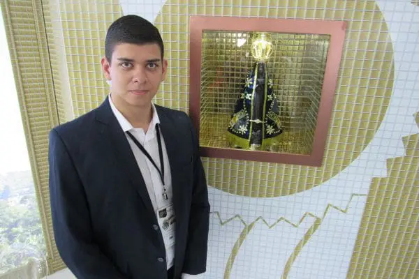 Vítor Hugo Barros, assessor de imprensa do Santuário de Aparecida (Foto: Hugo Okada)