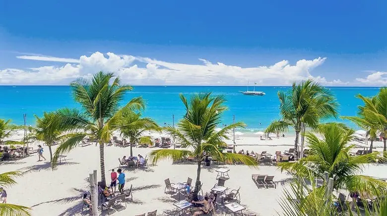 LaTorreResortPraiaVeraoSummerExperience