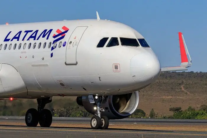 Avião da LATAM Brasil (Crédito: arquivo DT - divulgação)