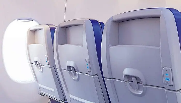 Detalhe das novas conexões USB dos aviões da Southwest Airlines