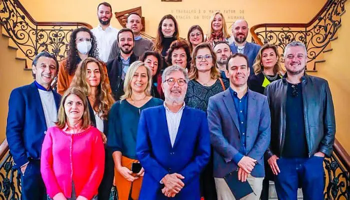 Autoridades na apresentação do Plano de Marketing de Turismo de Porto Alegre (foto: Divulgação)