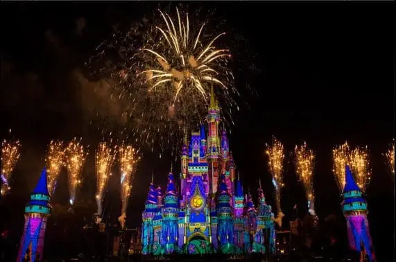 O espetáculo Disney Enchantment.