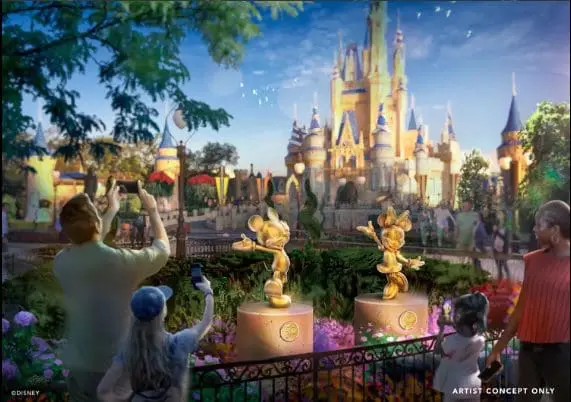 Esculturas douradas dos personagens da Disney.