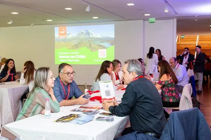 Rodada de negócios promovida durante evento do Chile, que celebrou a temporada de neve