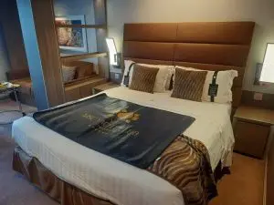 Cabine Deluxe do MSC Yatch Club