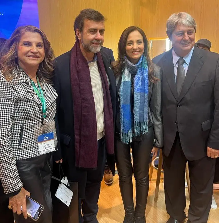 Marta Rossi, CEO do Festuris, faz prospecções na BLT - Bolsa Internacional de Turismo, e encontra autoridades do setor