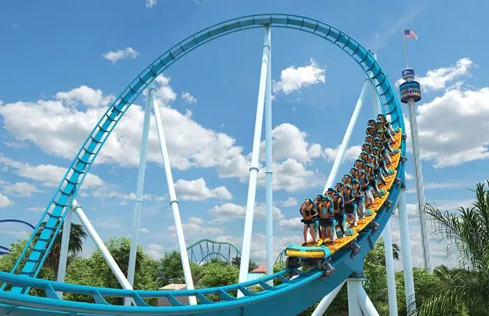 A Pipeline:The Surf Coaster simula uma prancha de surf e oferecerá ao visitante a sensação de surfar