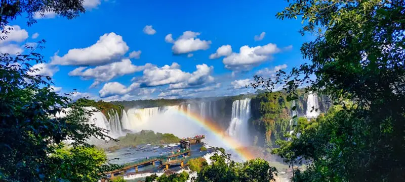 Arco íris nas cataratas do iguaçu (Geovana Fraga)