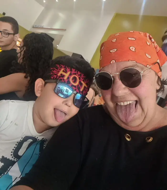 Patrícia e Theo no "Queen para crianças"