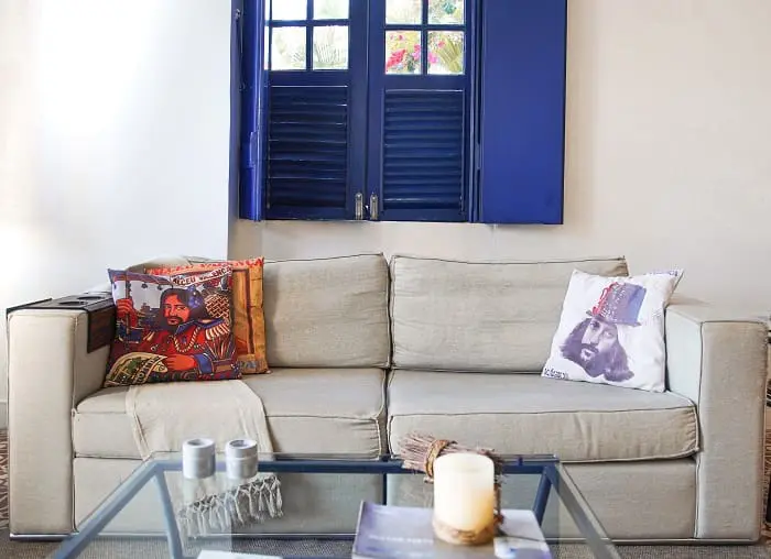 A casa está cheia de detalhes que remetem ao cantor