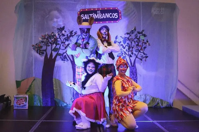 O Sports Center tem teatro musical aos sábados